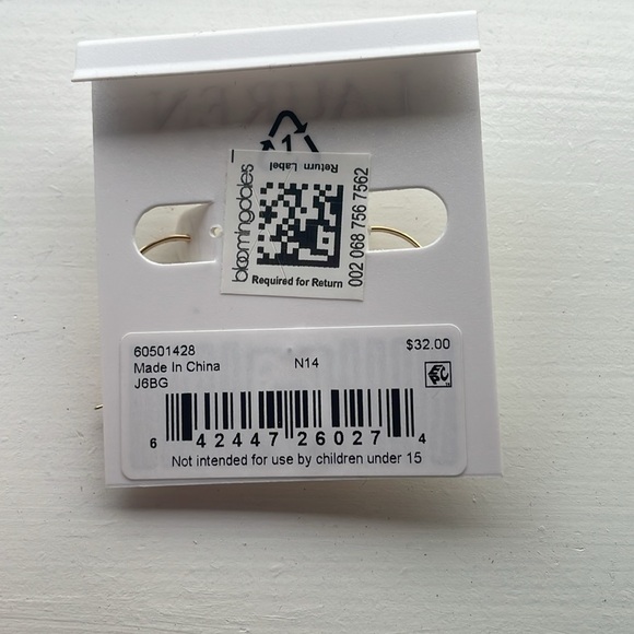 NWT Lauren Ralph Lauren Gold Hoop Earrings - Picture 3 of 3